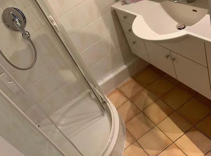아파트 Waldbaden Im Haus Falkenberg
