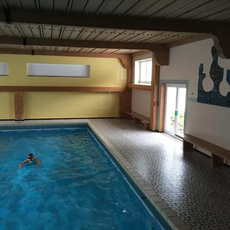 아파트 Waldbaden Im Haus Falkenberg *