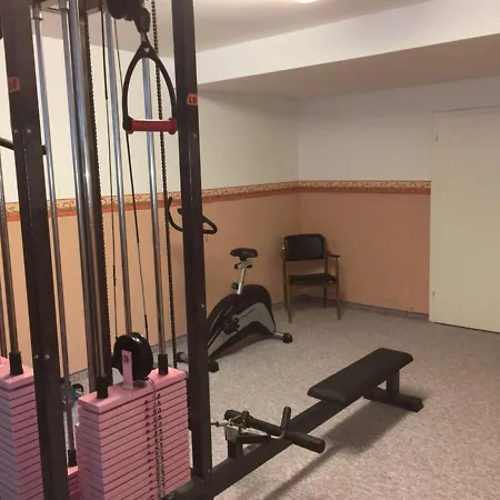 Waldbaden Im Haus Falkenberg *